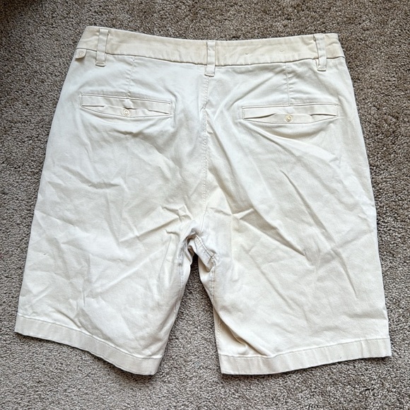 Lululemon Commission Classic-Fit Short 9" Oxford Prosecco Yellow/White - Picture 6 of 10